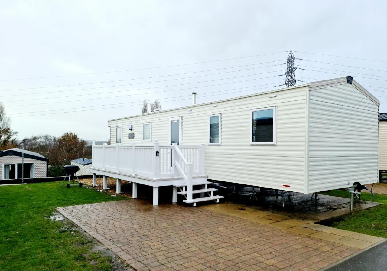 Escape City Caravan Lytchett Minster ภายนอก รูปภาพ